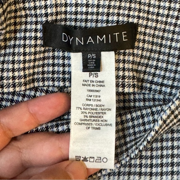 Dynamite Monochrome Check Skinny Pants
#1156 - Picture 6 of 9